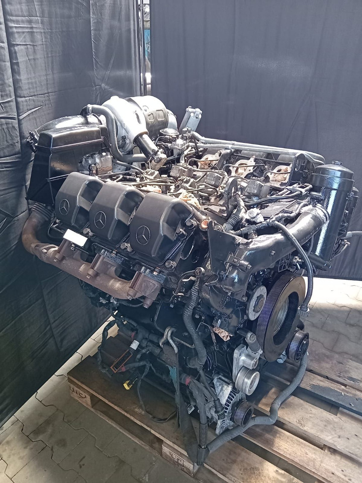 Silnik Mercedes om 501 mp4 euro5 stan idealny - Engine: picture 1 Silnik Mercedes om 501 mp4 euro5 stan idealny - Engine: picture 1