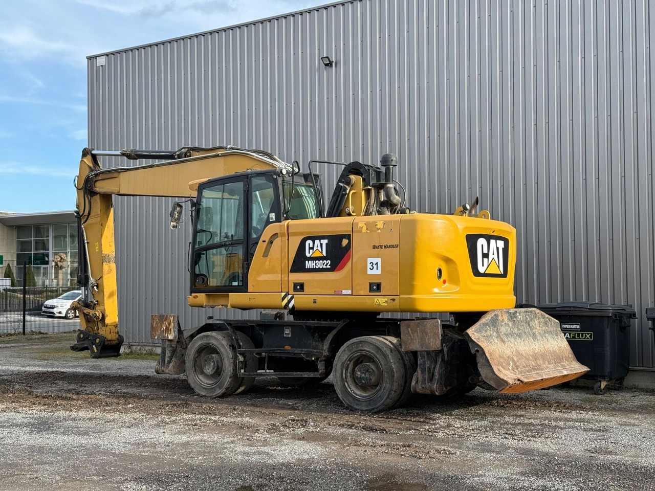 Wheel excavator CAT MH3022: picture 6