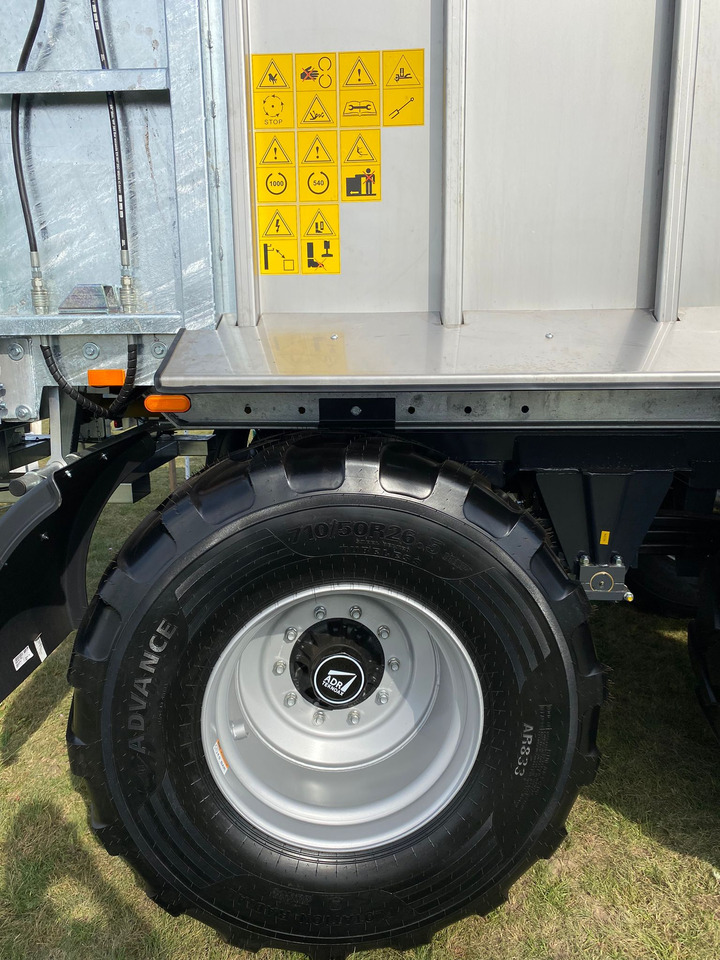 New Manure spreader Auto-Agro Mistreuer / Manure spreader / Epandeur à fumier / Rimorchio spandiconcime / Abonadora / Разбрасыватель органических удобрений / Rozrzutnik obornika Tandem N268: picture 10