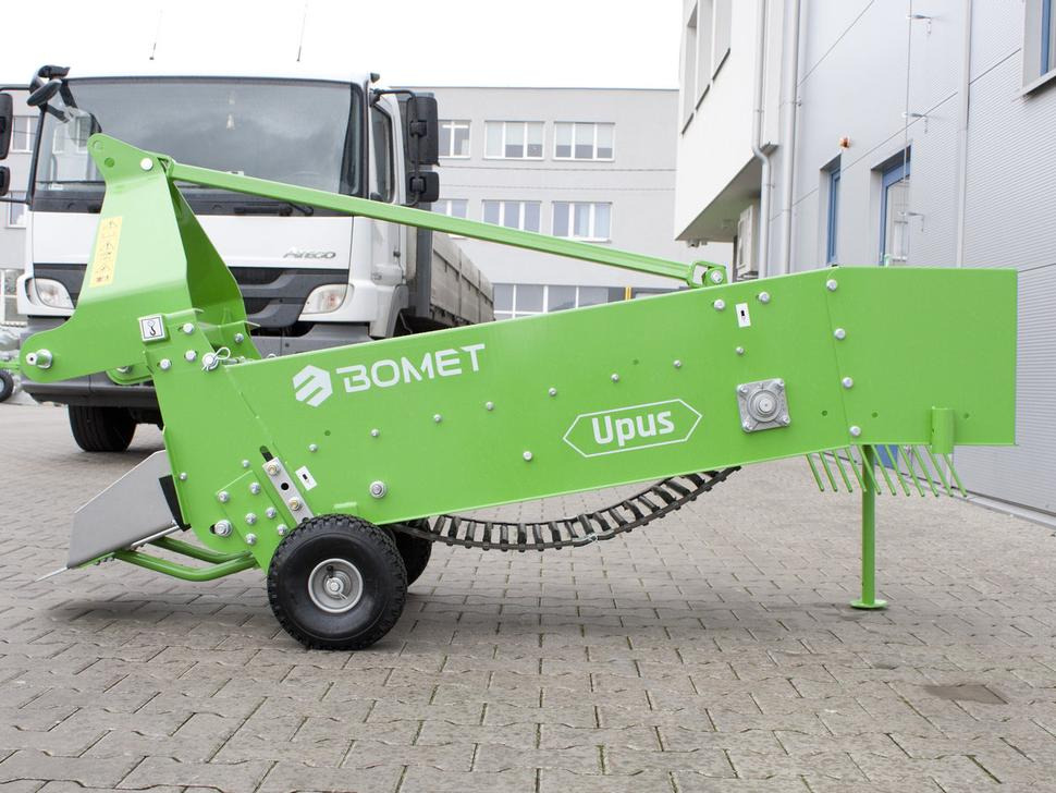 New Potato harvester Bomet Siebkettenroder / Potato digger / Arracheuse de pomme de terre / Scavapatate / Однорядная картофельная копалка / Kopaczka do ziemniaków Z656: picture 6 New Potato harvester Bomet Siebkettenroder / Potato digger / Arracheuse de pomme de terre / Scavapatate / Однорядная картофельная копалка / Kopaczka do ziemniaków Z656: picture 6