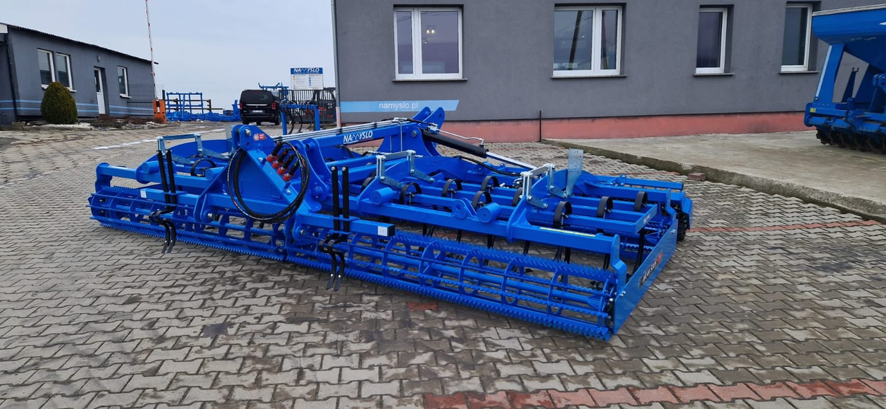 New Cultivator Namyslo Saatbettbereitung / Seedbed preparation / Combiné de préparation / Sembradora / Посевной агрегат / Agregat uprawowy 5 m: picture 18