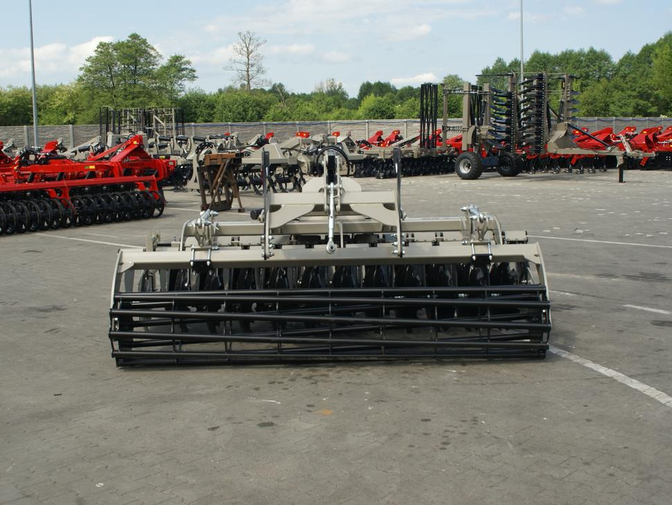 New Disc harrow Rolex Scheibenegge / Disc harrow with hydropack / Déchaumeur à disques avec support semoir / Erpice a dischi / Cultivador de discos con hydropack / Дисковая борона с гидропаком 3 m: picture 14