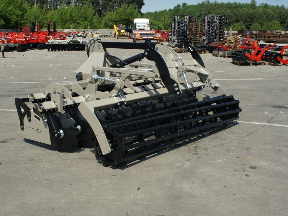 New Disc harrow Rolex Scheibenegge / Disc harrow with hydropack / Déchaumeur à disques avec support semoir / Erpice a dischi / Cultivador de discos con hydropack / Дисковая борона с гидропаком 3 m: picture 19