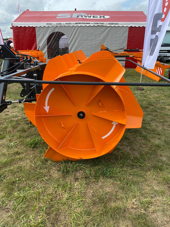 Spawex Silowalze / Silage spreader / Épandeur d'ensilage / Spandiconcime / Esparcidor de forraje verde / Кормораспределитель / Rozgarniacz do zielonki Tornado 2,2 m - Hay and forage equipment: picture 4 Spawex Silowalze / Silage spreader / Épandeur d'ensilage / Spandiconcime / Esparcidor de forraje verde / Кормораспределитель / Rozgarniacz do zielonki Tornado 2,2 m - Hay and forage equipment: picture 4
