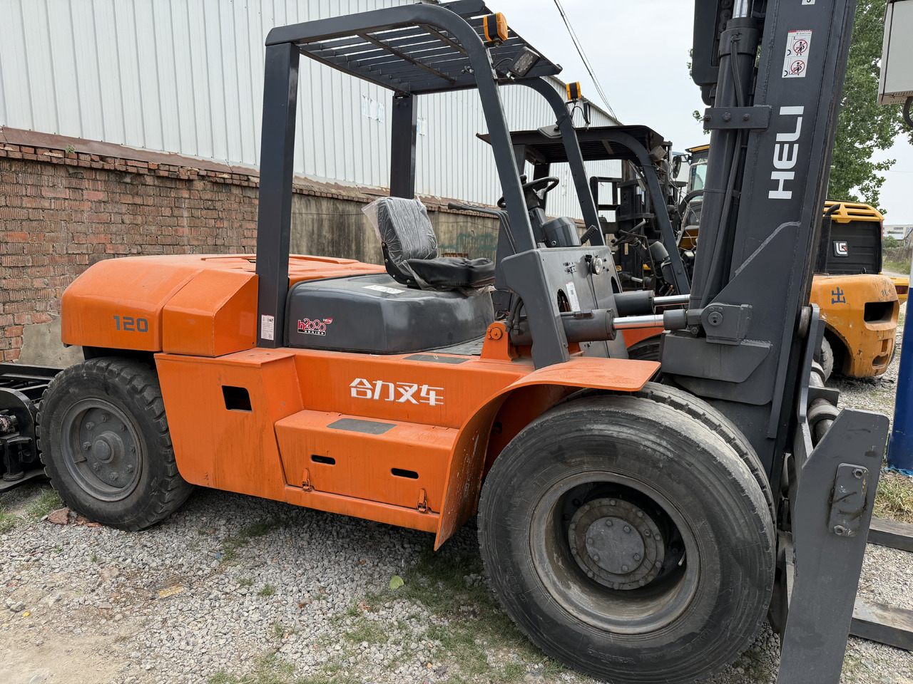 HELI CPCD100QCK - Forklift: picture 1 HELI CPCD100QCK - Forklift: picture 1