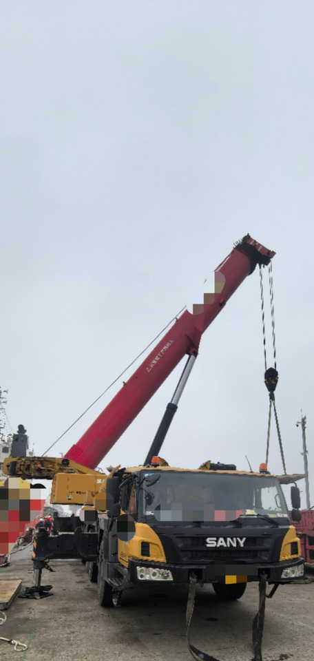 SANY STC1600 - Mobile crane: picture 3 SANY STC1600 - Mobile crane: picture 3