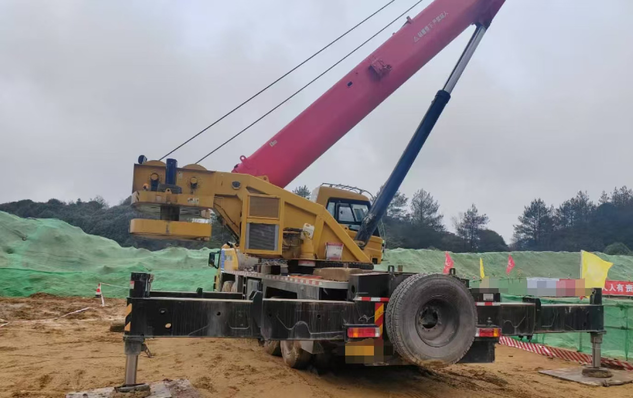 SANY STC800E5 - Mobile crane: picture 2 SANY STC800E5 - Mobile crane: picture 2
