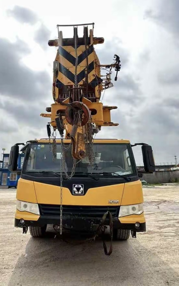 XCMG XCT80L6 - Mobile crane: picture 2 XCMG XCT80L6 - Mobile crane: picture 2