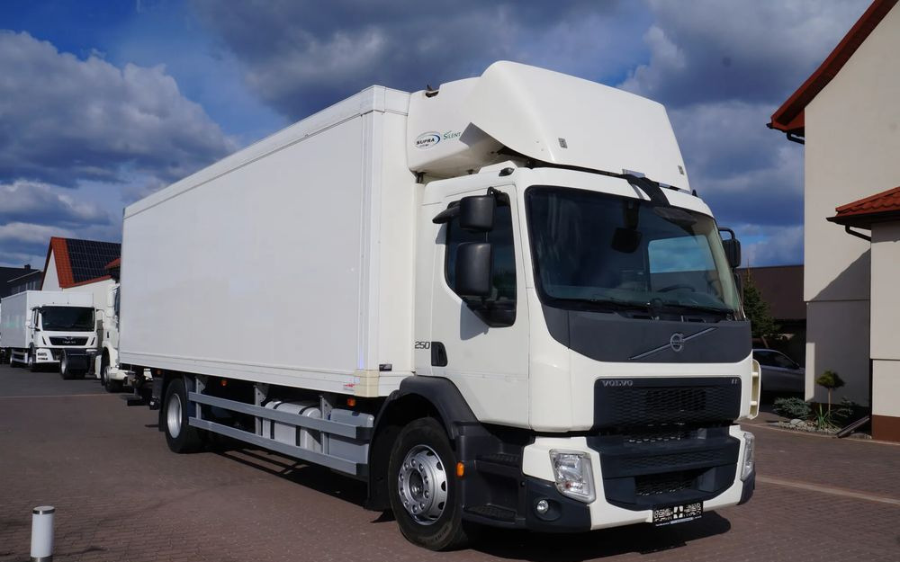 Volvo FE 18.250 Euro 6 18 TON CHŁODNIA KONTENER 19 PALET NISKI PRZEBIEG - Refrigerator truck: picture 1 Volvo FE 18.250 Euro 6 18 TON CHŁODNIA KONTENER 19 PALET NISKI PRZEBIEG - Refrigerator truck: picture 1