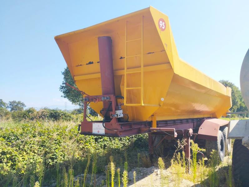 FRUEHAUF Semi benne ED 32 - Tipper semi-trailer: picture 1 FRUEHAUF Semi benne ED 32 - Tipper semi-trailer: picture 1