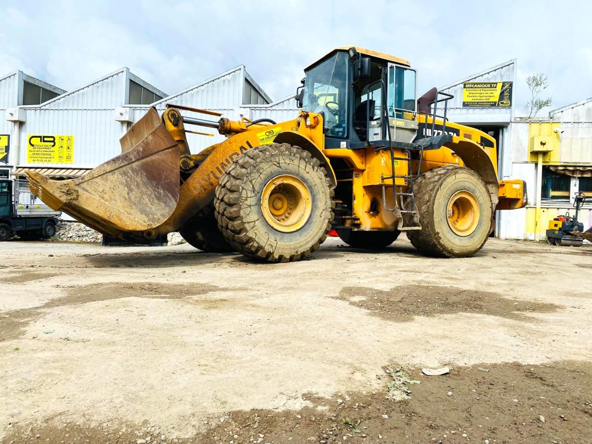 HYUNDAI Chargeuse articulé HL770-7A 23T - Backhoe loader: picture 1 HYUNDAI Chargeuse articulé HL770-7A 23T - Backhoe loader: picture 1