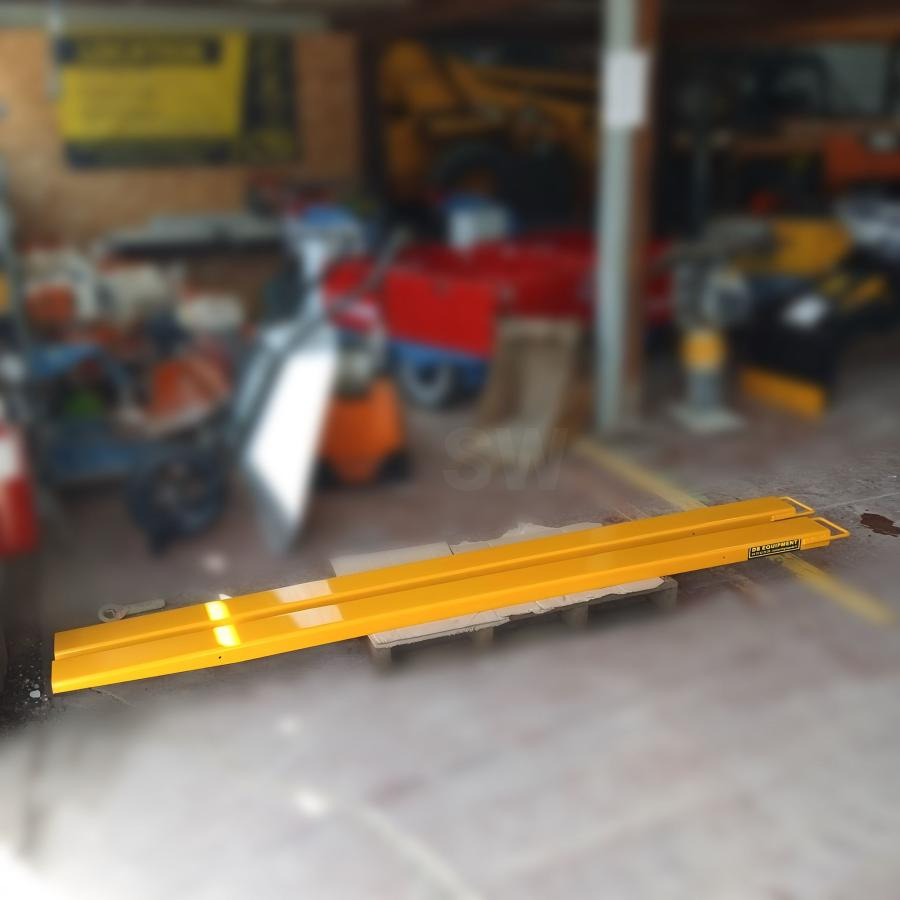 RALLONGES DE FOURCHES 243x11cm 1 PAIRE NEUVE - Forks for Material handling equipment: picture 3 RALLONGES DE FOURCHES 243x11cm 1 PAIRE NEUVE - Forks for Material handling equipment: picture 3