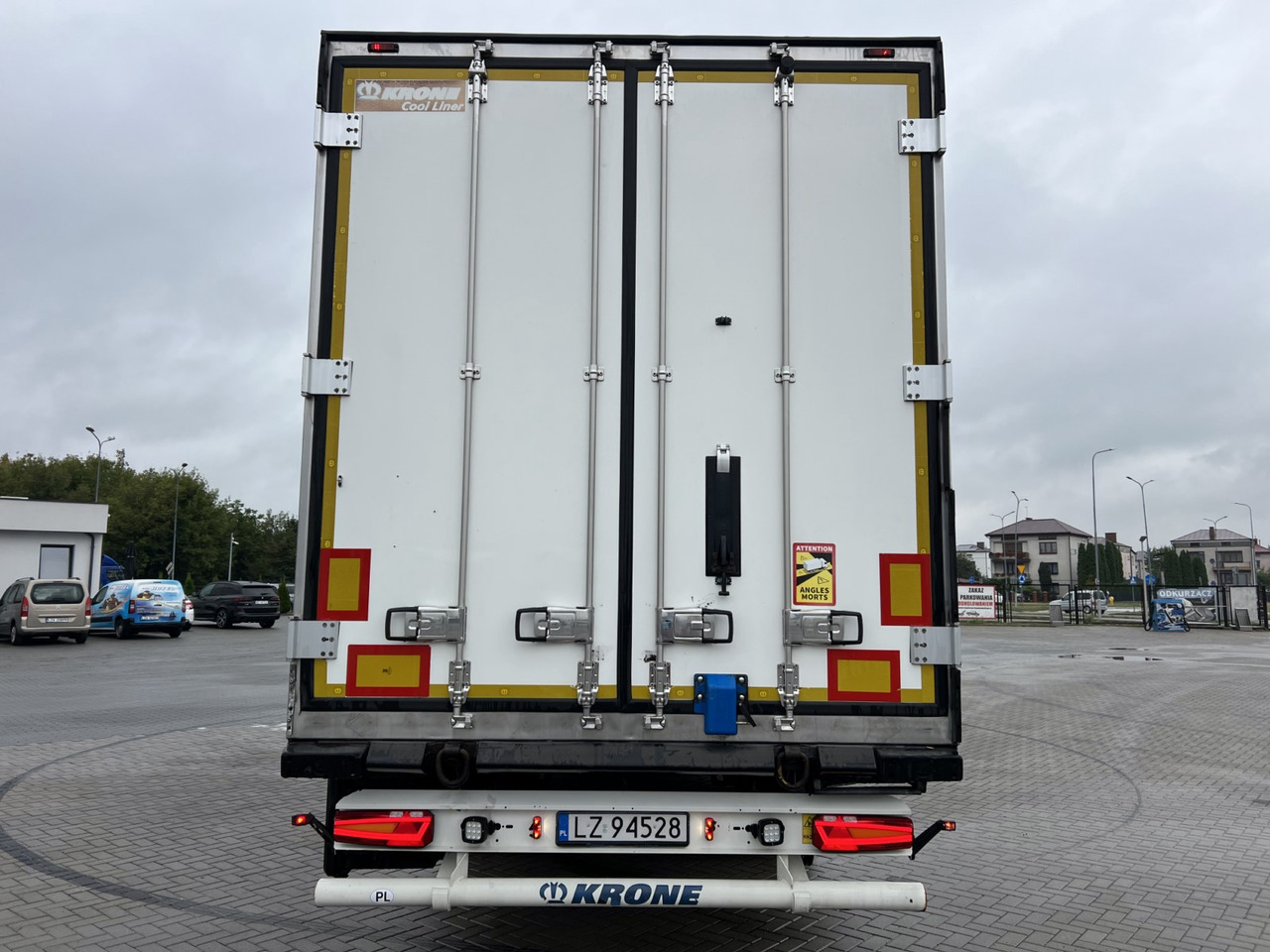 KRONE SDR - Refrigerator semi-trailer: picture 2 KRONE SDR - Refrigerator semi-trailer: picture 2