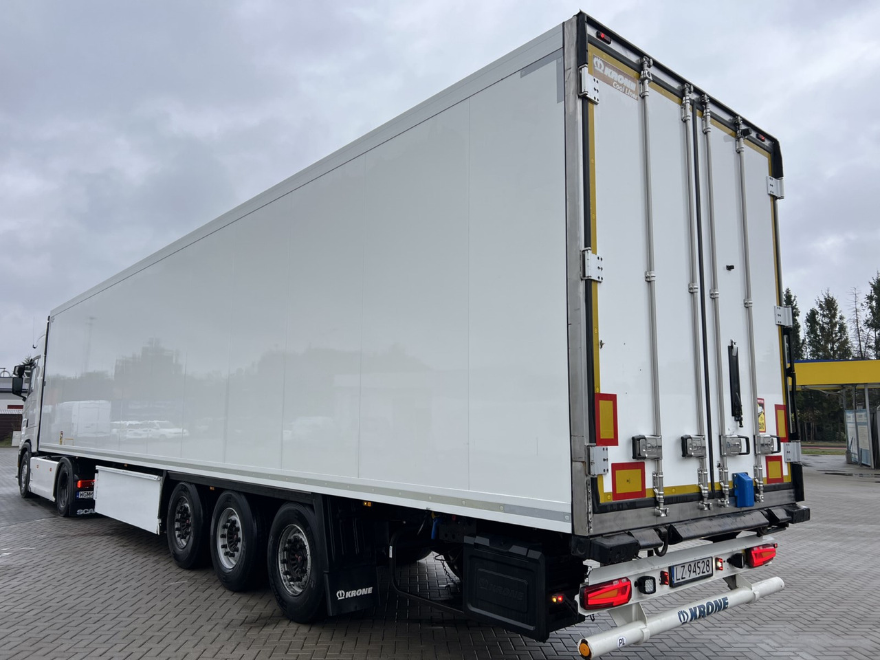 KRONE SDR - Refrigerator semi-trailer: picture 3 KRONE SDR - Refrigerator semi-trailer: picture 3