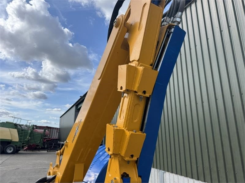 Boom mower Bomford Hawk Evo 6.5 Hedge Cutter: picture 11 Boom mower Bomford Hawk Evo 6.5 Hedge Cutter: picture 11