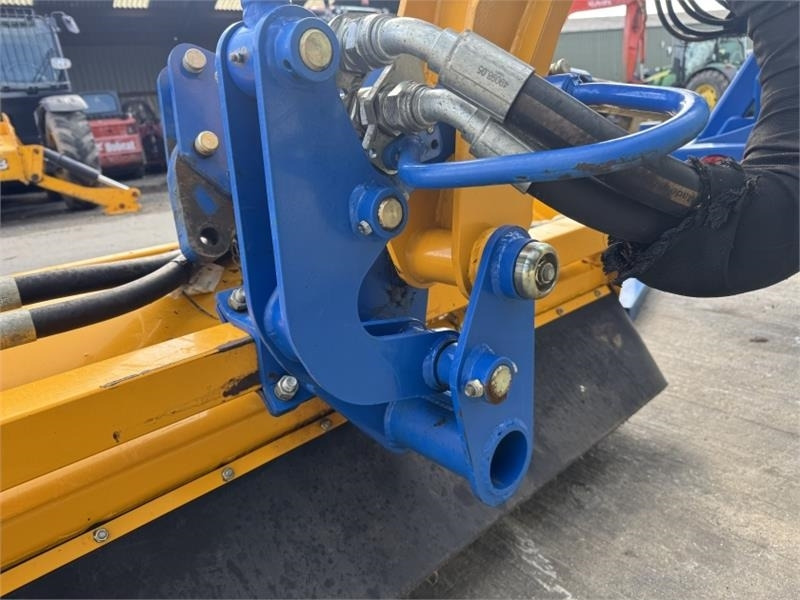 Boom mower Bomford Hawk Evo 6.5 Hedge Cutter: picture 13 Boom mower Bomford Hawk Evo 6.5 Hedge Cutter: picture 13