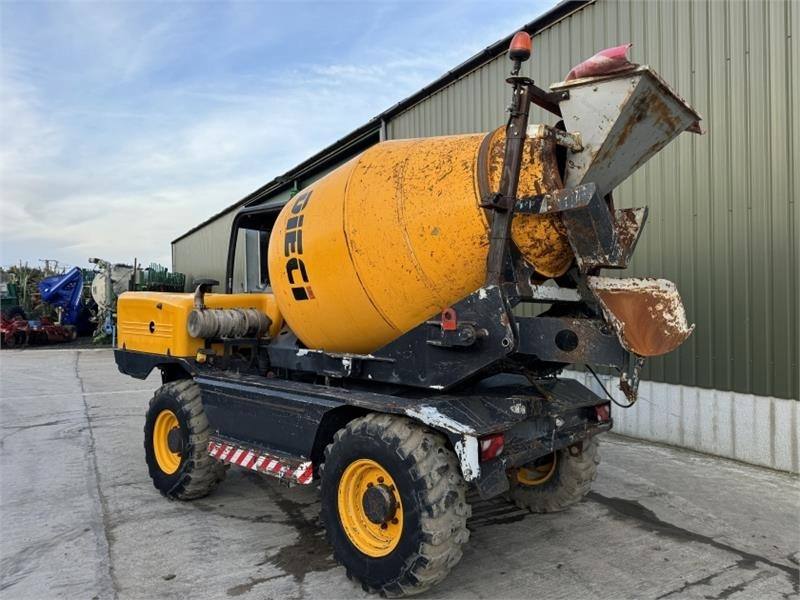 Dieci LH 683 Concrete Mixer - Articulated dumper: picture 2 Dieci LH 683 Concrete Mixer - Articulated dumper: picture 2