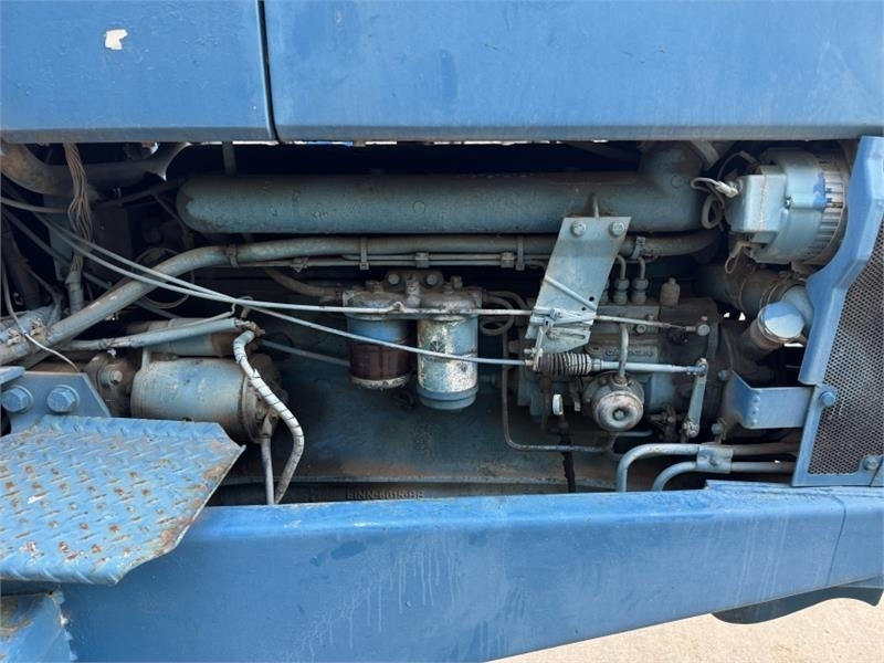 Farm tractor Ford 8210 Self Propelled Gravel Cart: picture 13