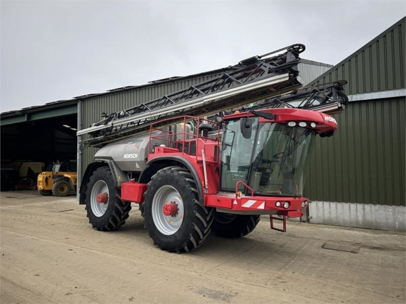 Horsch Leeb Horsch Leeb PT270 36m 8000L - Tractor mounted sprayer: picture 1 Horsch Leeb Horsch Leeb PT270 36m 8000L - Tractor mounted sprayer: picture 1