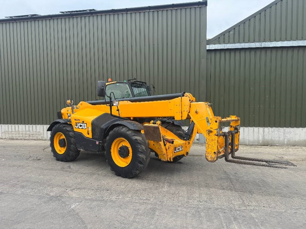 JCB 540-140 HiViz - Telescopic handler: picture 1 JCB 540-140 HiViz - Telescopic handler: picture 1