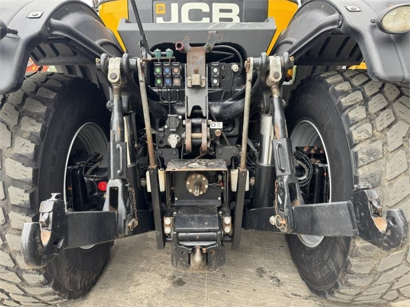 Farm tractor JCB JCB Fastrac 4220 **8000 Hour Warranty**: picture 6