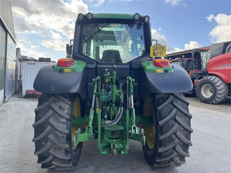 John Deere John Deere 6120M c/w 623R Loader **Low Hours** - Farm tractor: picture 5 John Deere John Deere 6120M c/w 623R Loader **Low Hours** - Farm tractor: picture 5