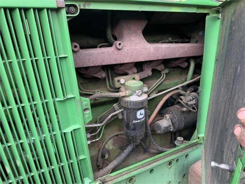 Farm tractor John Deere John Deere 6800 Tractor: picture 12