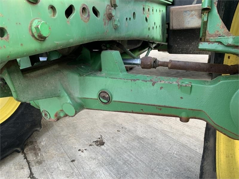 Farm tractor John Deere John Deere 6800 Tractor: picture 10