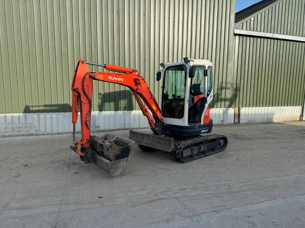 Mini excavator Kubota U 25-3 Excavator: picture 1