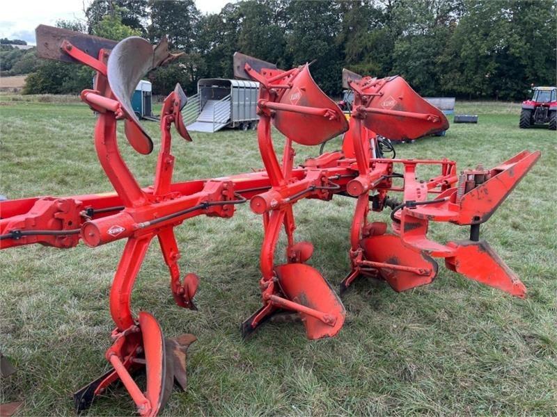 Kuhn Multi-Master 153 6 Furrow Plough  - Plow: picture 5 Kuhn Multi-Master 153 6 Furrow Plough  - Plow: picture 5