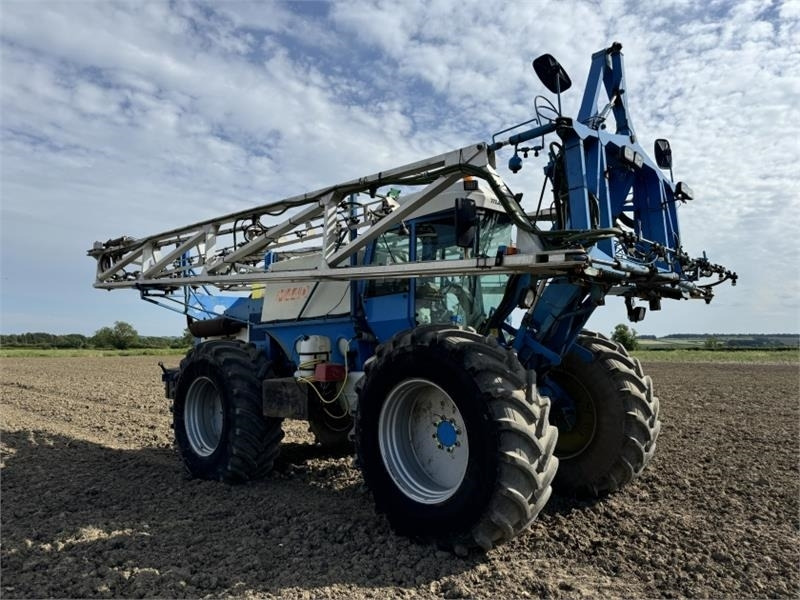 Matrot M44D 36m Self Propelled Sprayer  - Tractor mounted sprayer: picture 5 Matrot M44D 36m Self Propelled Sprayer  - Tractor mounted sprayer: picture 5