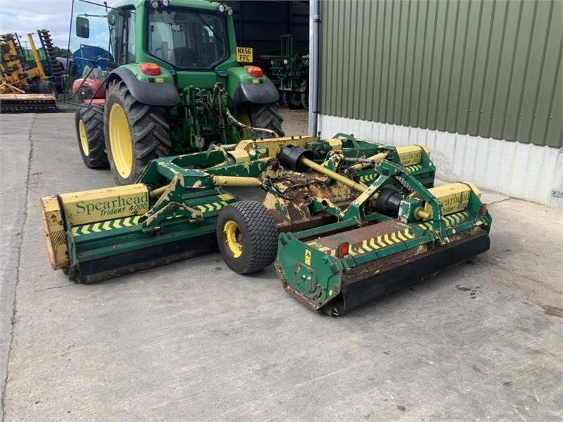 Spearhead Spearhead Trident 4000 4M Folding Flail Mower - Mower: picture 1 Spearhead Spearhead Trident 4000 4M Folding Flail Mower - Mower: picture 1