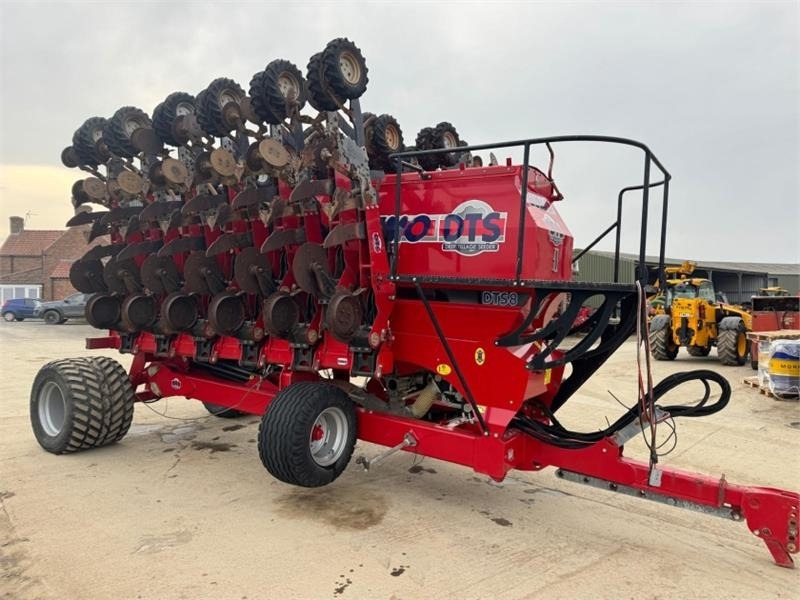 Sumo 8m DTS Direct Drill  - Combine seed drill: picture 5 Sumo 8m DTS Direct Drill  - Combine seed drill: picture 5