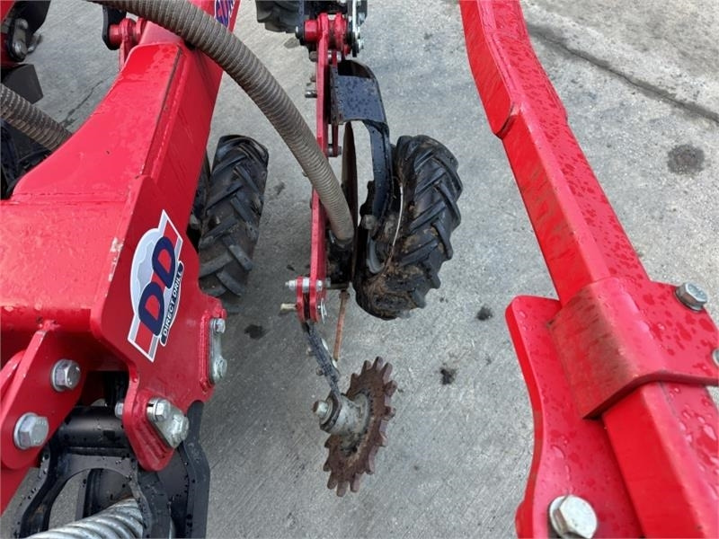 Combine seed drill Sumo Sumo DD4 Seed Drill c/w Front Tank: picture 9