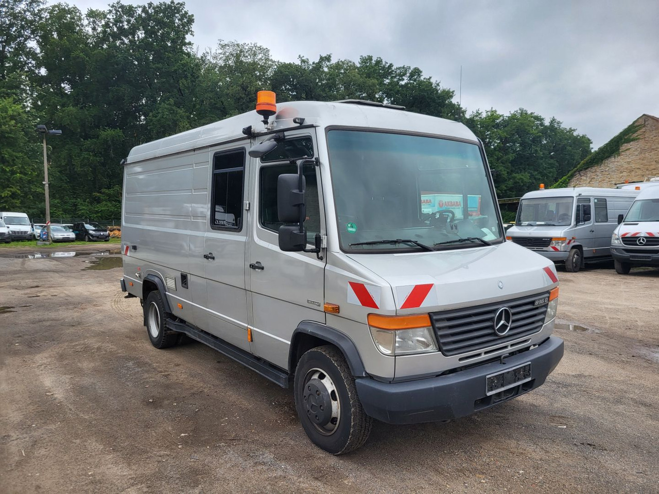 MERCEDES-BENZ Vario 816D - Van: picture 2 MERCEDES-BENZ Vario 816D - Van: picture 2