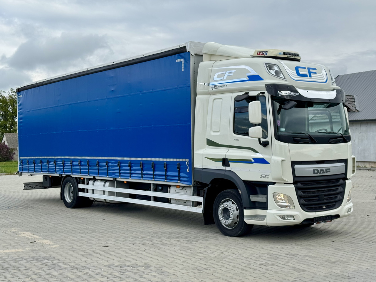 DAF CF 320 / FIRANKA / 24 EUROPALETY / SYPIALKA / AUTOMAT / KLIMA POSTOJOWA / 2017 ROK - Curtainsider truck: picture 1 DAF CF 320 / FIRANKA / 24 EUROPALETY / SYPIALKA / AUTOMAT / KLIMA POSTOJOWA / 2017 ROK - Curtainsider truck: picture 1