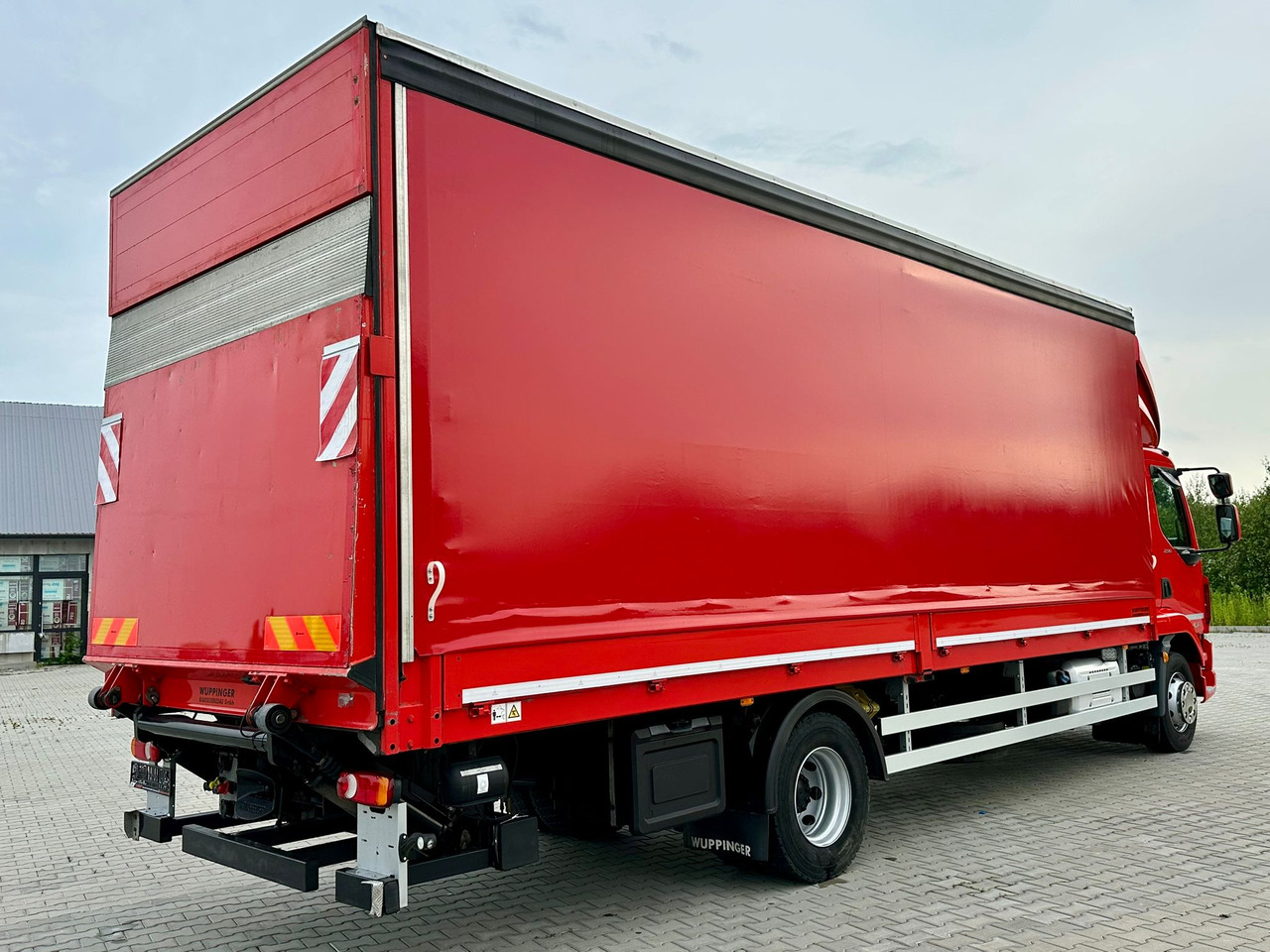 DAF LF 290 / BURTO - FIRANKA / 18 PALET / WINDA / 16 T DMC / SYPIALKA / 2020 ROK / SPROWADZONY - Curtainsider truck: picture 4 DAF LF 290 / BURTO - FIRANKA / 18 PALET / WINDA / 16 T DMC / SYPIALKA / 2020 ROK / SPROWADZONY - Curtainsider truck: picture 4
