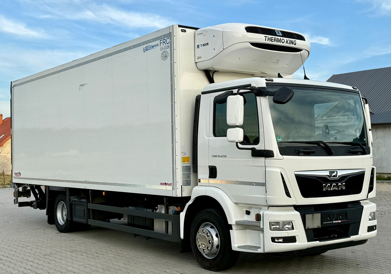 MAN TGM 15.290 / CHŁODNIA / WINDA / SCHMITZ / 18 PALET / AUTOMAT / NISKI PRZEBIEG / 2020 ROK / EURO 6 - Refrigerator truck: picture 1 MAN TGM 15.290 / CHŁODNIA / WINDA / SCHMITZ / 18 PALET / AUTOMAT / NISKI PRZEBIEG / 2020 ROK / EURO 6 - Refrigerator truck: picture 1
