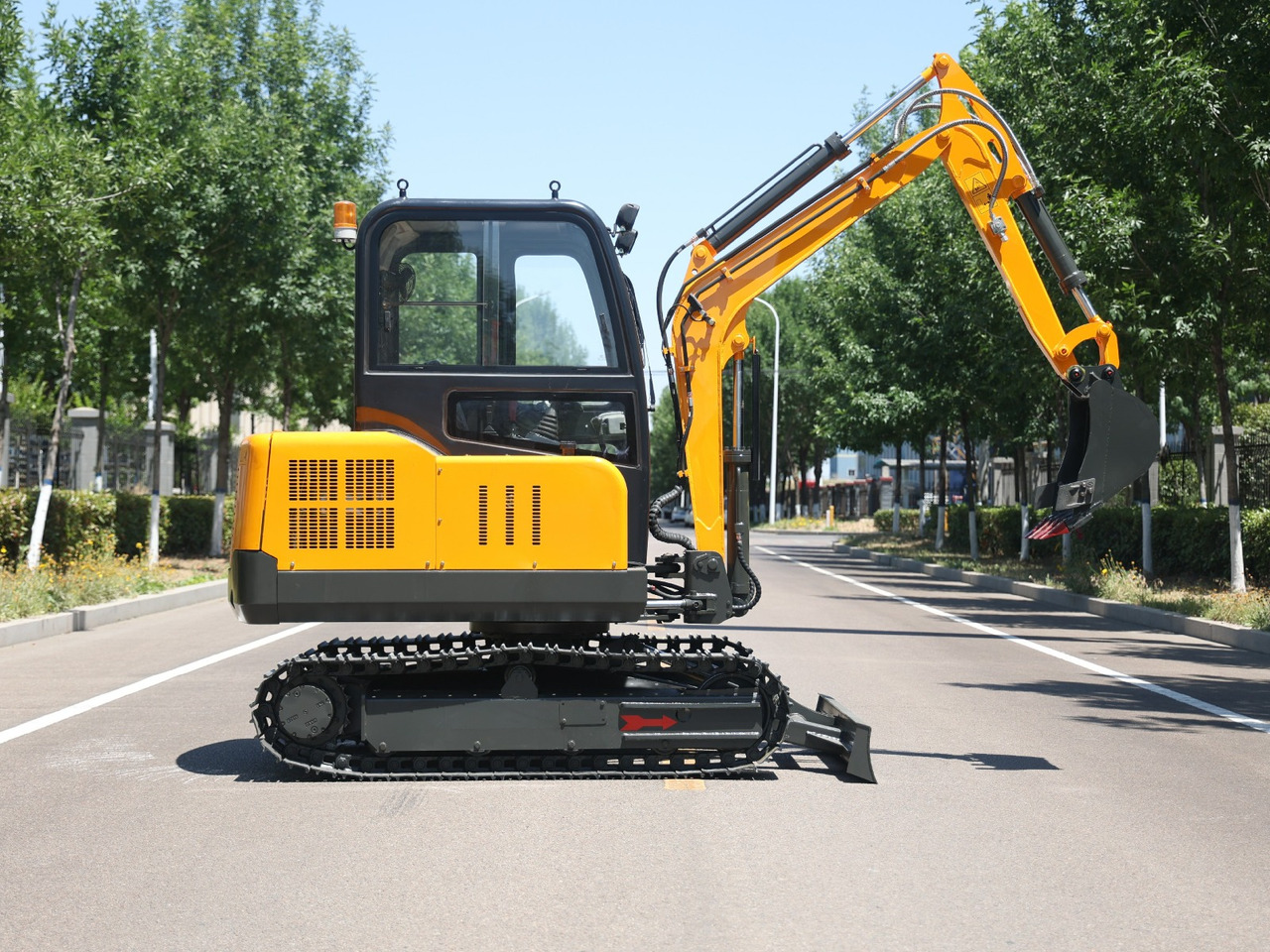 KUBOTA Diesel Mini excavator 4 ton - Müller Machinery MB 40 - KSH - Mini excavator: picture 2 KUBOTA Diesel Mini excavator 4 ton - Müller Machinery MB 40 - KSH - Mini excavator: picture 2