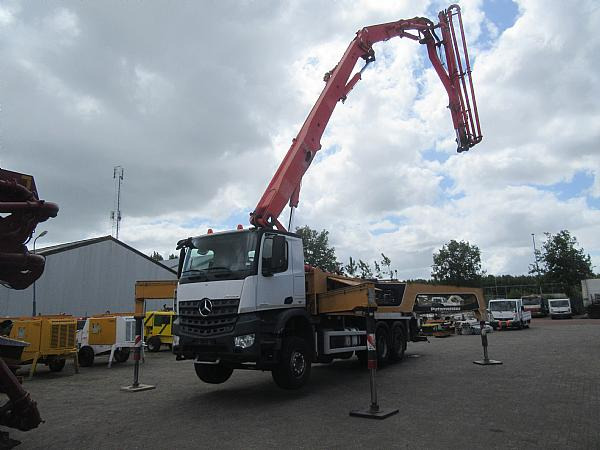 2015 PUTZMEISTER M38/5 AROCS 6x4 - Concrete pump truck: picture 2 2015 PUTZMEISTER M38/5 AROCS 6x4 - Concrete pump truck: picture 2