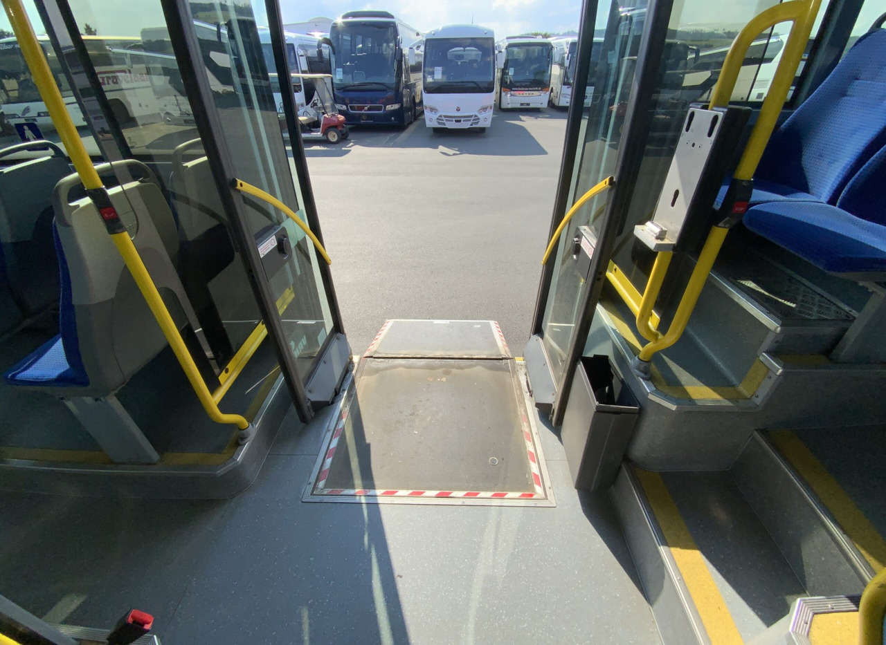 City bus Iveco Crossway LE: picture 17