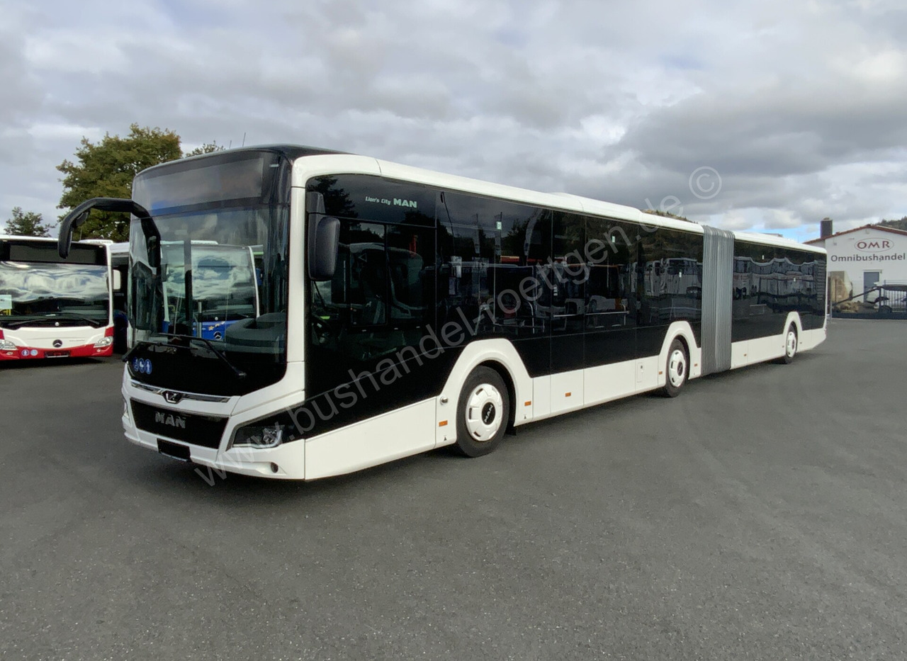 MAN 18C Lions City - Articulated bus: picture 2 MAN 18C Lions City - Articulated bus: picture 2