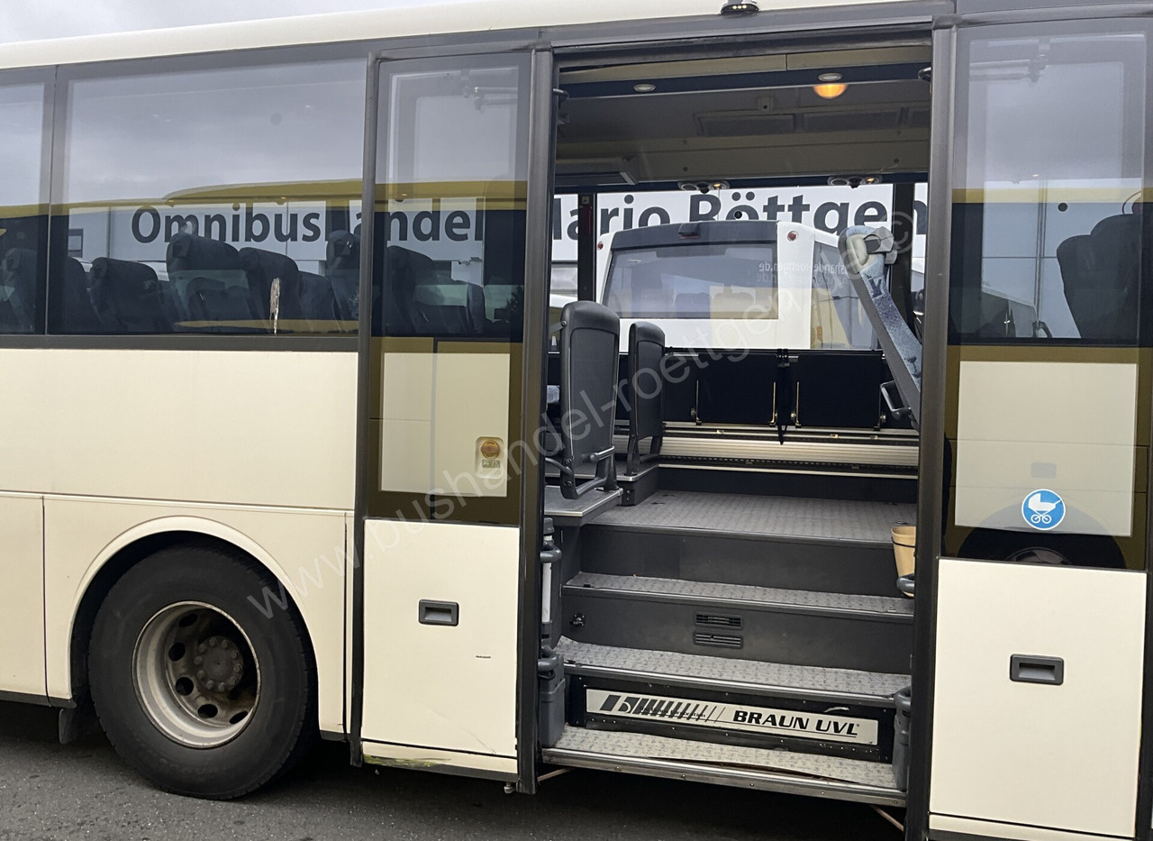 Suburban bus Mercedes-Benz O 350 Tourismo RH-M: picture 6 Suburban bus Mercedes-Benz O 350 Tourismo RH-M: picture 6