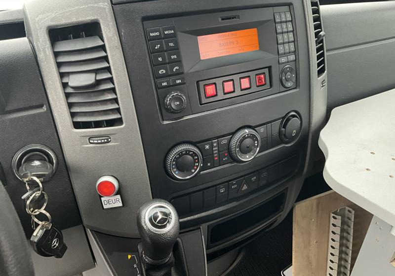 Minibus, Passenger van Mercedes-Benz Sprinter 314 Mobility: picture 16