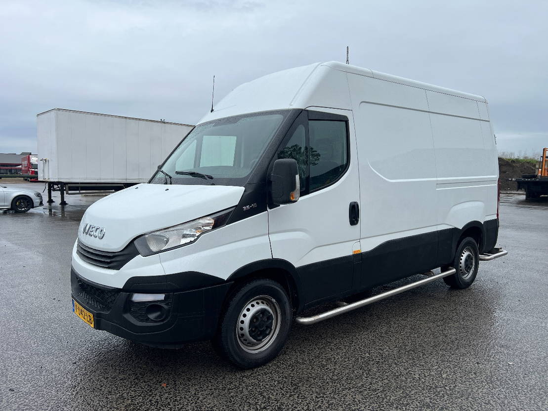 Iveco Daily 35S12 Euro 6, AUT - Panel van: picture 1 Iveco Daily 35S12 Euro 6, AUT - Panel van: picture 1