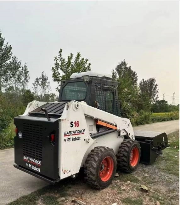 Bobcat S 16 - Skid steer loader: picture 5 Bobcat S 16 - Skid steer loader: picture 5
