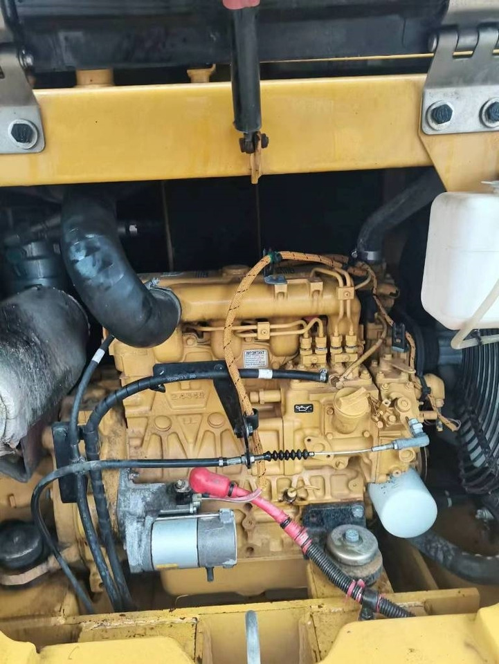 CAT 305.5 E - Crawler excavator: picture 3 CAT 305.5 E - Crawler excavator: picture 3
