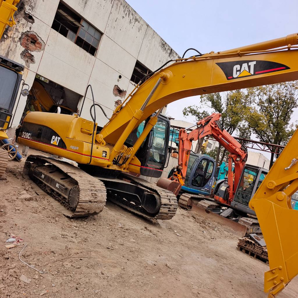 CAT 320 C L - Crawler excavator: picture 2 CAT 320 C L - Crawler excavator: picture 2