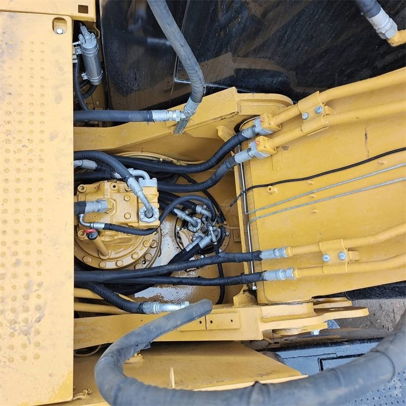 CAT 330 D - Crawler excavator: picture 5 CAT 330 D - Crawler excavator: picture 5