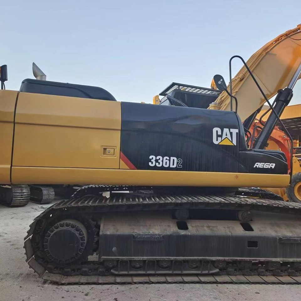CAT 336D2 - Crawler excavator: picture 2 CAT 336D2 - Crawler excavator: picture 2